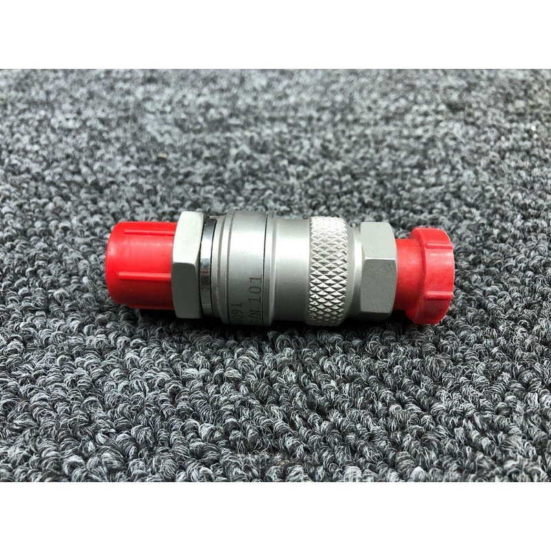153008-1-08E Symetrics Inc Fitting (NEW OLD STOCK) (SA)