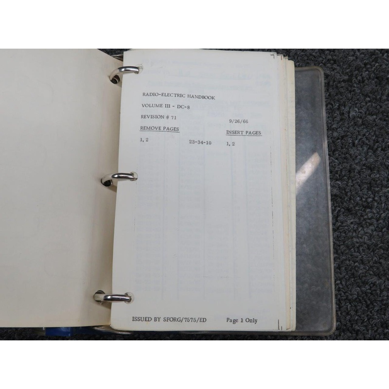 1966 DC-8 Radio Electric Handbook