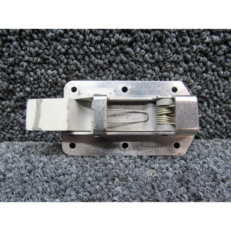 472-010 (USE: H38-.064-.460) Piper PA28R-200 Hartwell Baggage Door Latch Assy