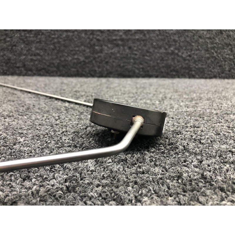 AV-532 Beech F33A Rami Navigational Antenna