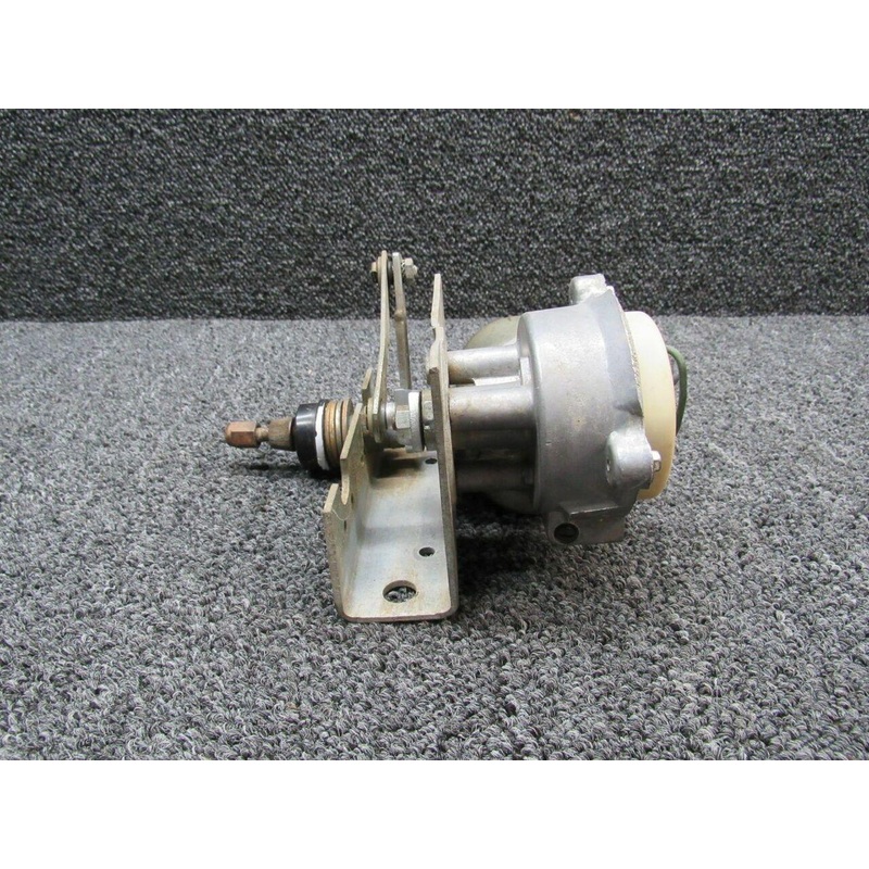 1037320M025WJ Ayres S2R-T34 Windshield Wiper Motor and Cam Assembly (CORE)