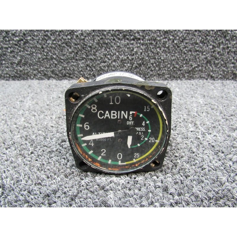 11-206-1 (USE: 550-870) UMA Cabin Altitude Indicator