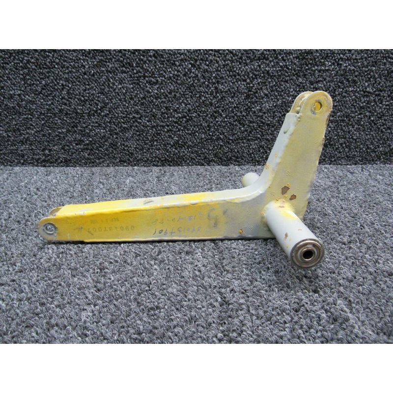 9013-7 (USE: 09013T007) Ayres S2R-T34 Aileron Control Bellcrank Assembly LH