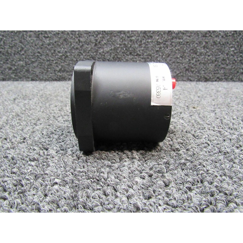 4-360-015A (USE: FPI-1317) UMA Fuel Pressure Gauge (NEW OLD STOCK)