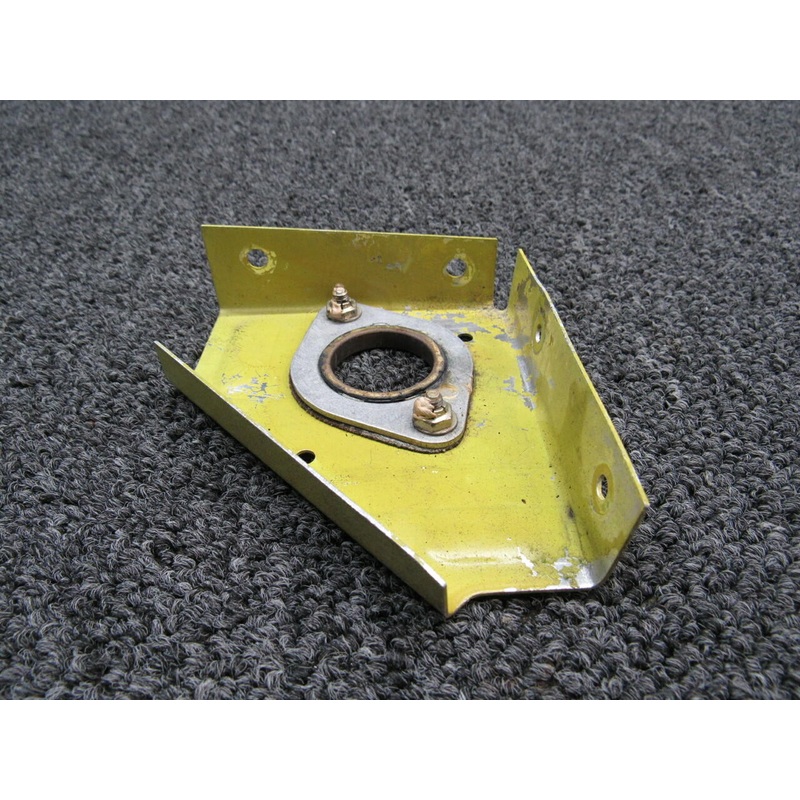 5603075-2 Grumman AA-5A Aileron Horn Bracket RH