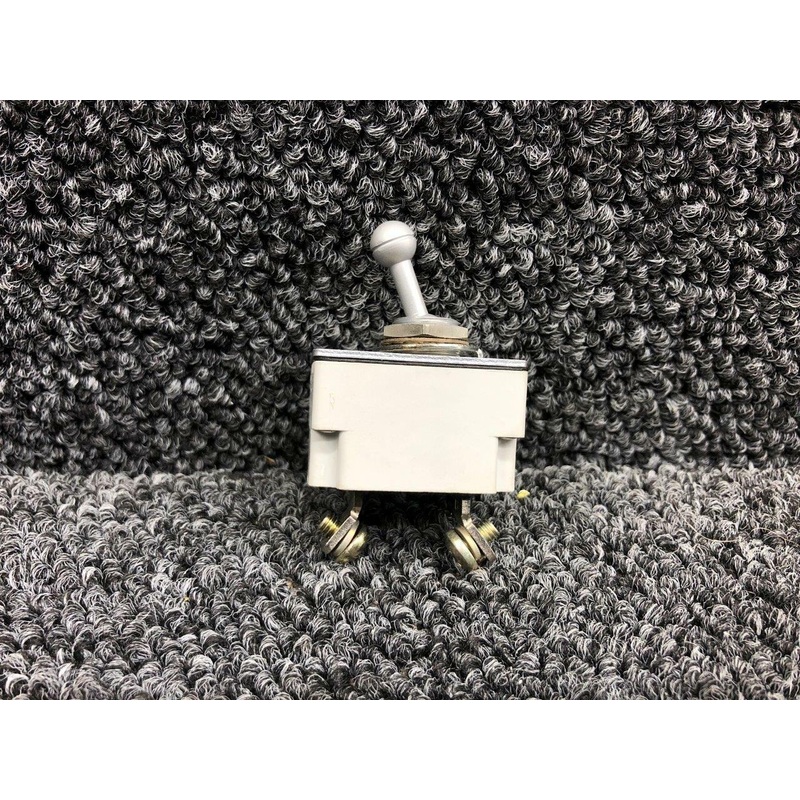7270-1-25 Klixon Toggle Circuit Breaker (Amps: 25) (NEW OLD STOCK) (SA)