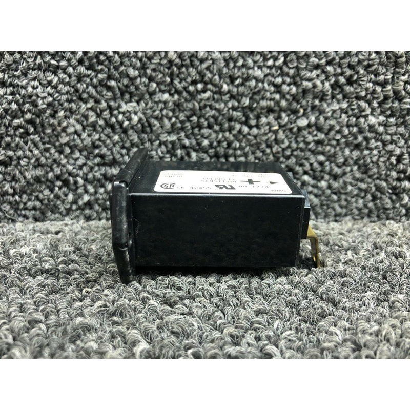 D830-2 Hobbs Hourmeter Indicator (Volts: 12-24) (Hours: 1755.10)