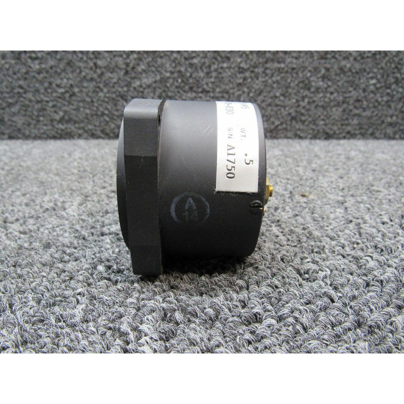 4-310-030 (USE: FP2495) UMA Fuel Pressure Gauge (NEW OLD STOCK)