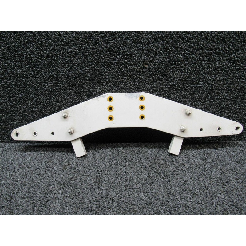 40251-3 Ayres S2R-T34 Rudder Horn Assembly
