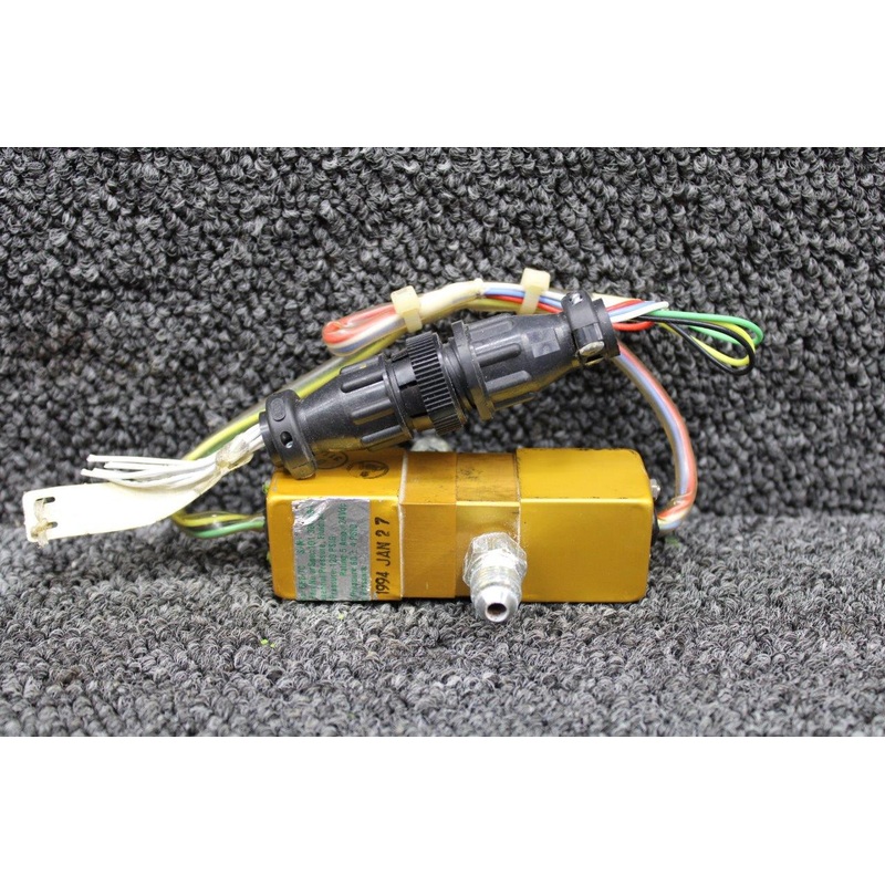 658-7C (Alt: 101-384119-1) VEP Pressure Differential Switch (Volts: 24, Amps: 5)