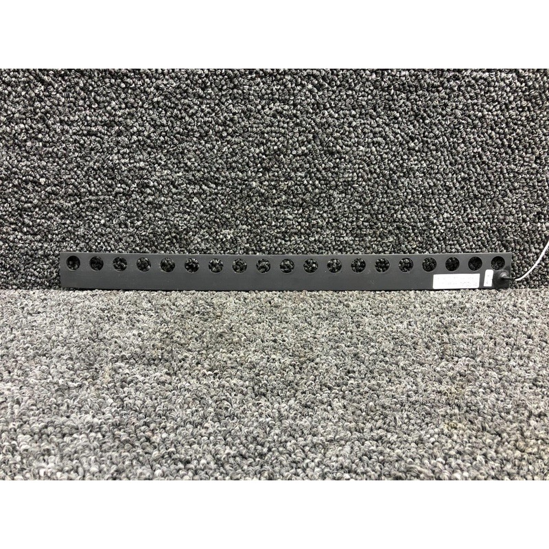 71593-153 (Alt: 58-340454-153) Beech 58 Raytheon Lighted Panel (28V)