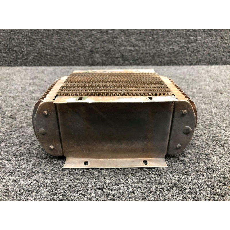 8529245 (M/N: AP09AU06-01) Lycoming O-540-E4B5 Harrison Oil Cooler Assembly