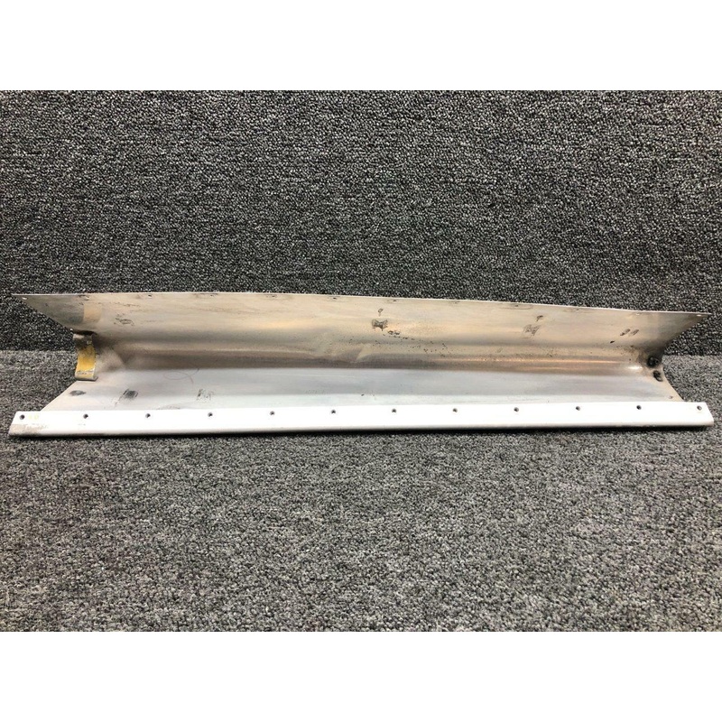 RA-2010-1 / RA-2010-2 Cessna 207 Robair Main Gear Fairing Assembly LH / RH Set