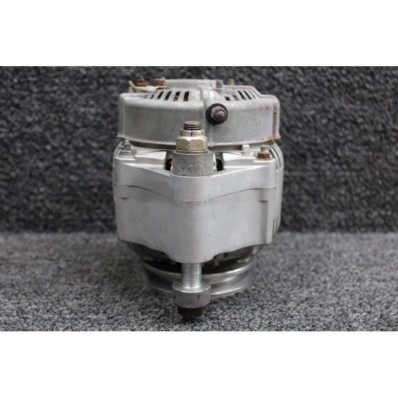 10-1050A Lycoming O-360-A4M Plane Power Alternator Kit with Brackets (Volts: 12)