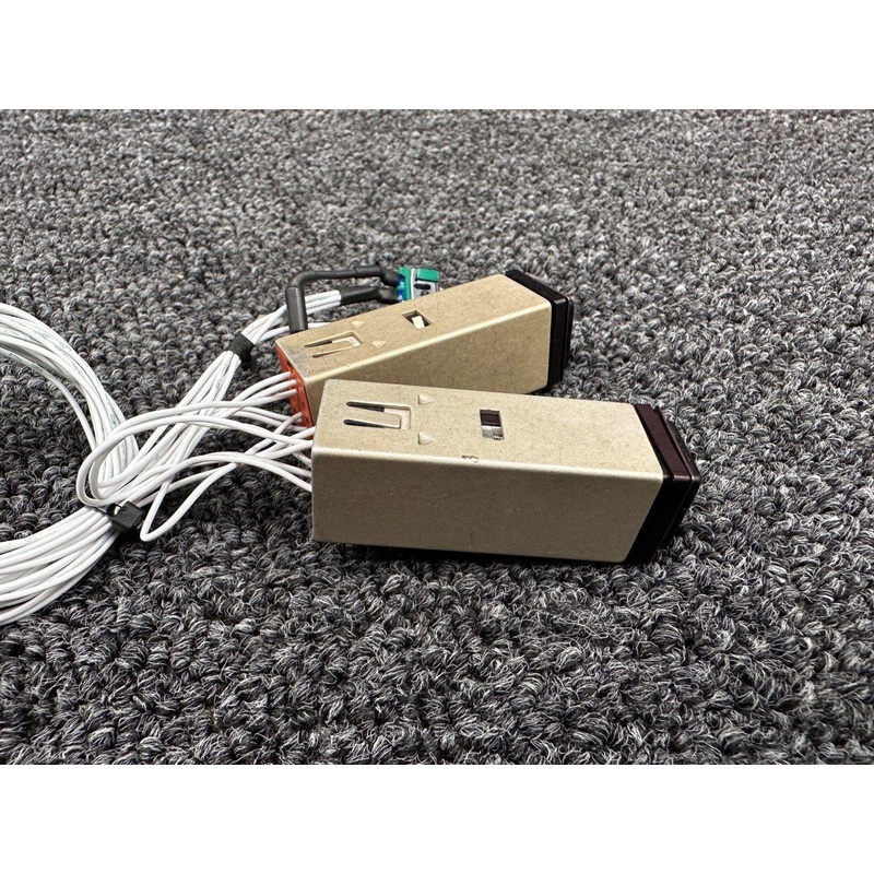 96182 (Alt: 4766-101) Eaton Push Button Indicating Light Set with Switch