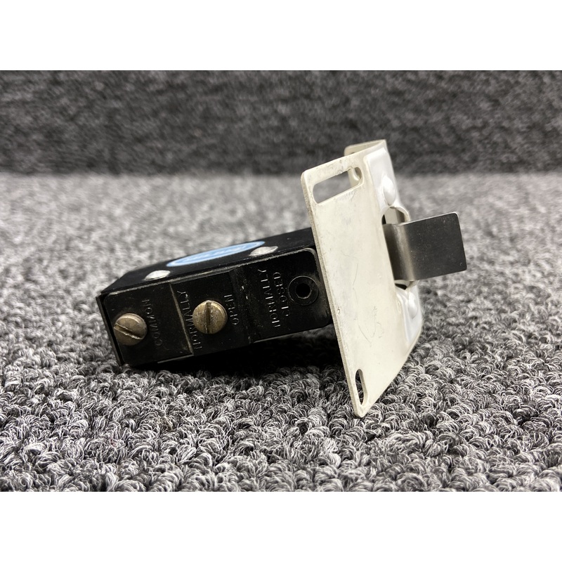 C-46001 (Use: 940065-505) Safe Flight Lift Detector Assembly