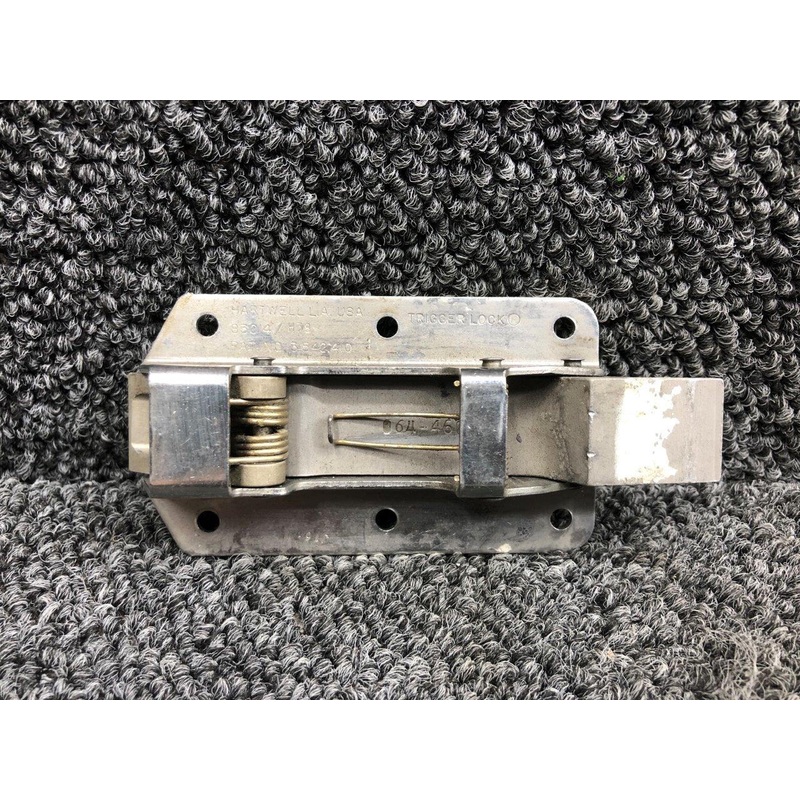 H38-.064-.460 (Alt: 472-010) Hartwell Baggage Door Latch Assembly