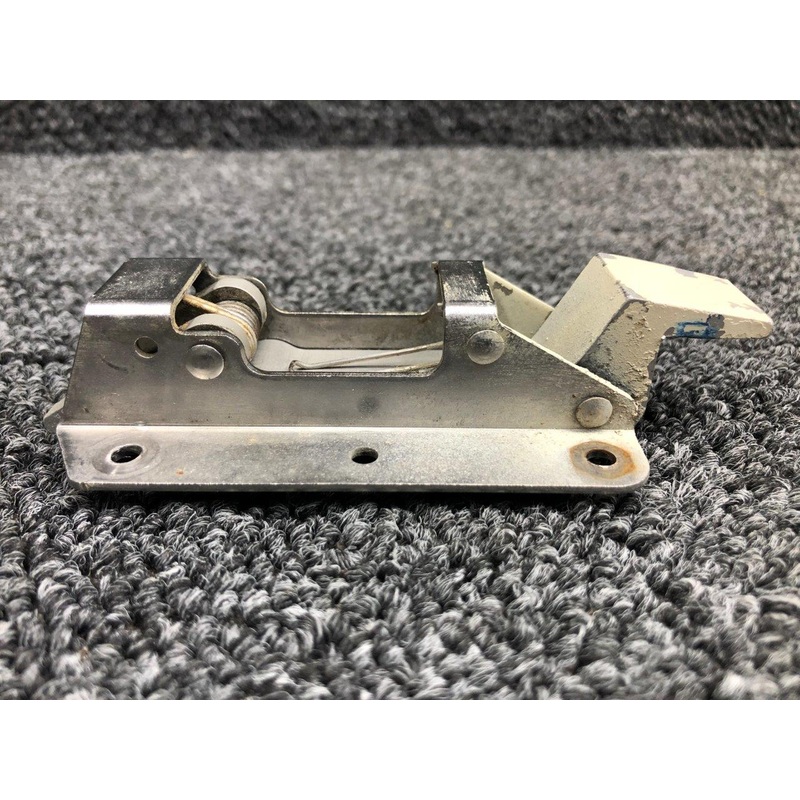 472-021 (ALT: H38-125-750) Piper PA32-300 Hartwell Baggage Door Latch Assembly