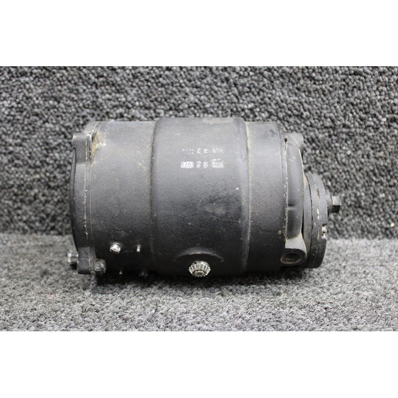 646040 (ALT: AN5736-1) CG Conn LTD Horizon Gyro Indicator
