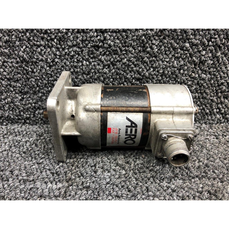 MS25038-2 (USE: 96-389000-3) Continental IO-550-E LSI Tachometer Generator