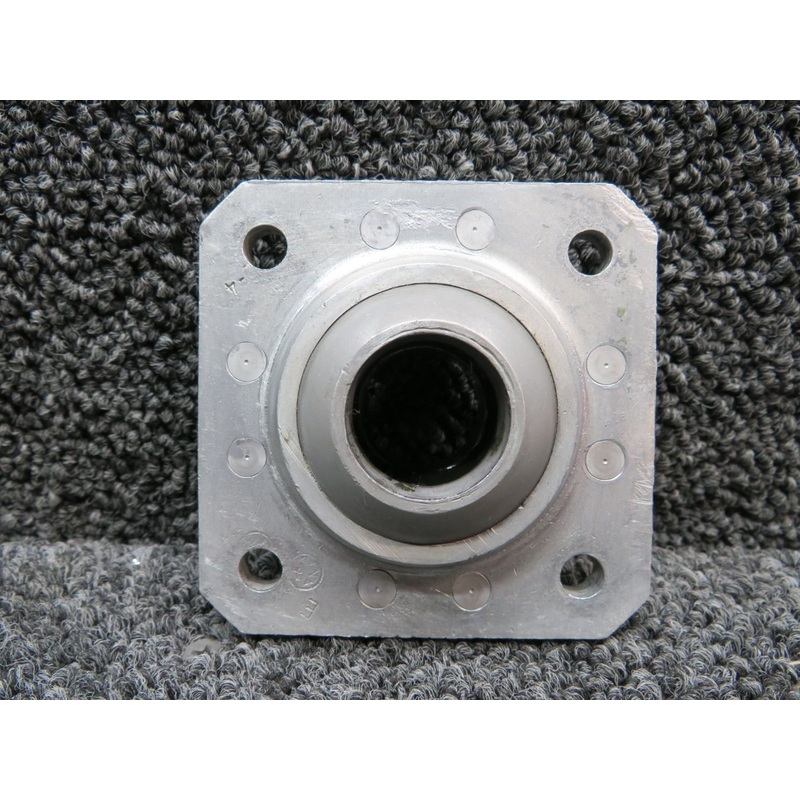 143-33152 Ryan Navion Main Landing Gear Trunnion Bearing Rear LH or RH