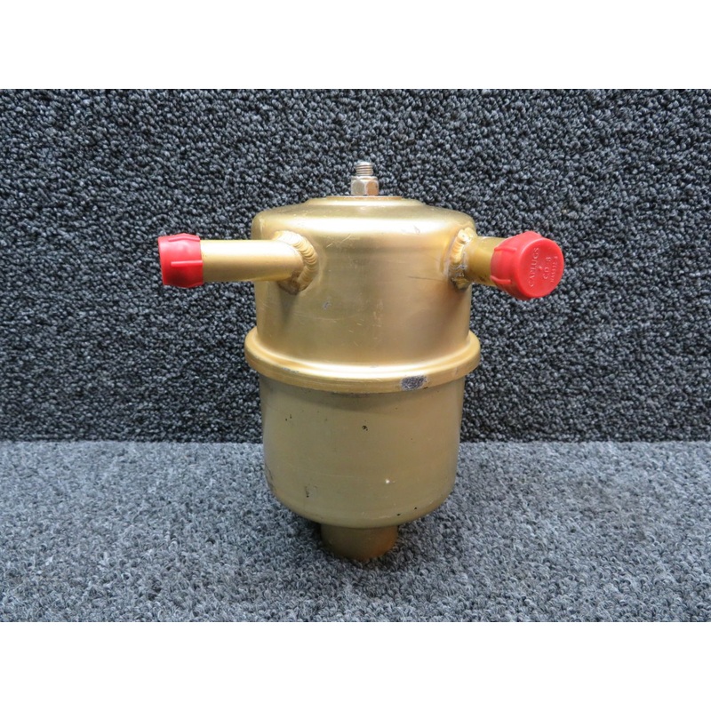 W-3002 Continental E-225-4 Airwolf Air Oil Separator
