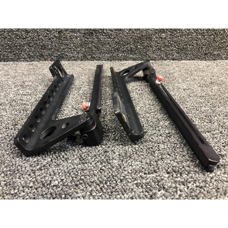 RCS-300-2 (ALT: R1180002-0) Rosen Visor Axis Mounts Set (Minus Visor Lens)