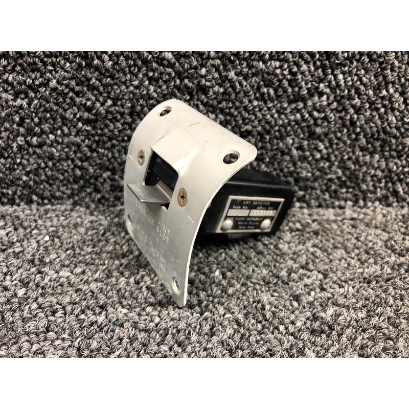 151-10 Safe Flight Lift Detector Assembly