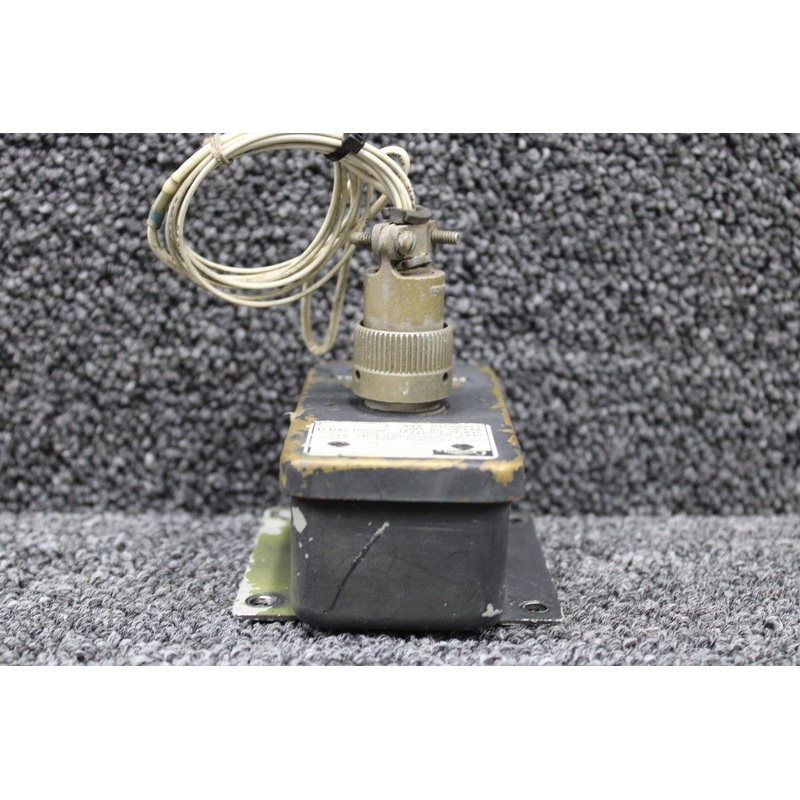 360-913-004 (Alt: 9910232-9) Gull Airborne Signal Fuel Quantity Conditioner (28V)