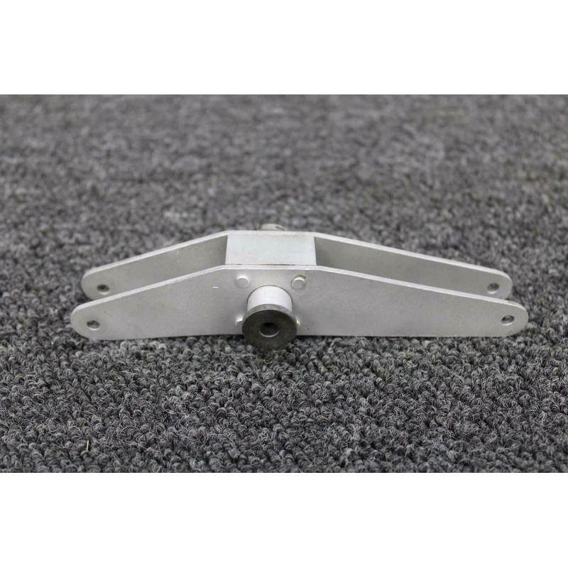 498 Thorp T-18 Aileron Bellcrank Assy LH / RH