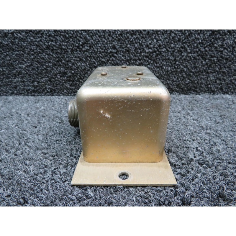 B-00387-1 (Alt: 36-380096-1) Lamar Voltage Regulator Assembly (Volts: 28.5)