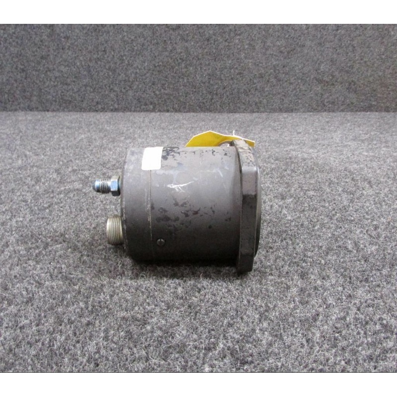 C2662008-0102 Weston Rear Eng. Cyl, Oil Pressure Indicator