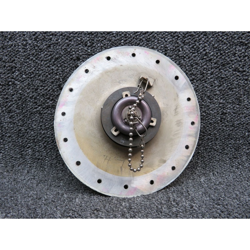 0823410-9 (USE: 531-003) Cessna 421B Shaw Aero Tip Tank Fuel Cap & Adapter Assy