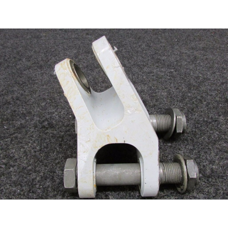 161T1174-1 Boeing Fitting W/ Authorized Release Certificate (SA)