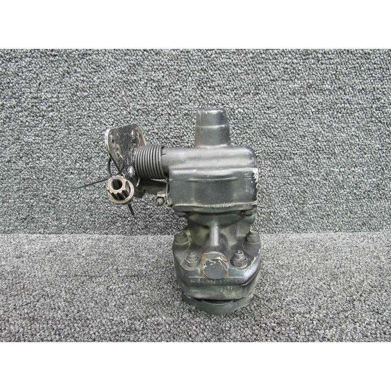 463-228 (M/N: F6-602) Aerostar 601P Lycoming TIO-540-AA1A5 Propeller Governor