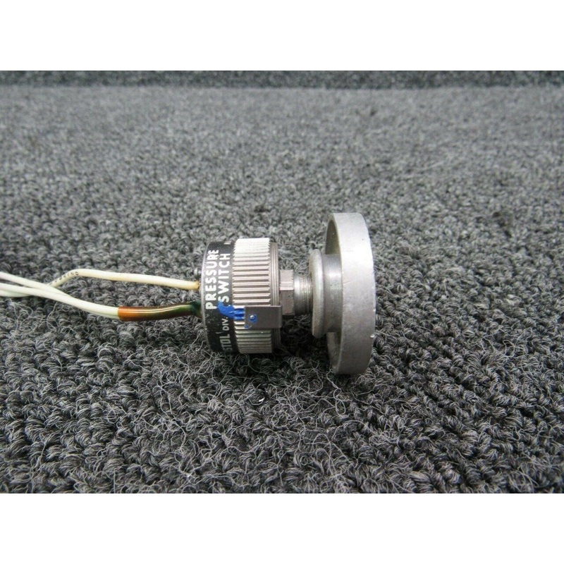 506300-01-3 Aerostar 601P Acco Bristol Switch Pressure