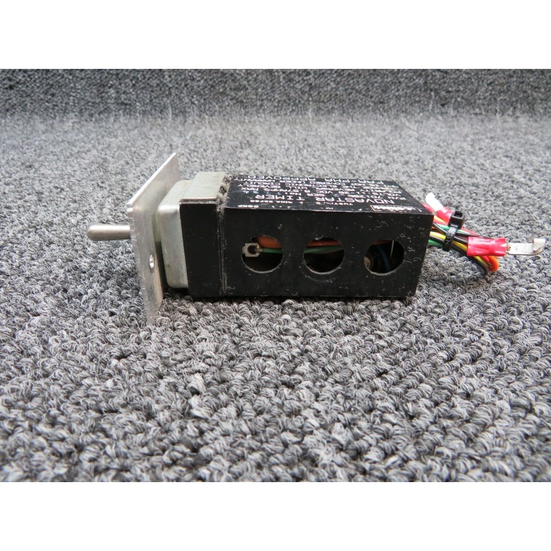 701296-2 Cessna T210H Hoskins Novastar Timer (Volts: 11-28)