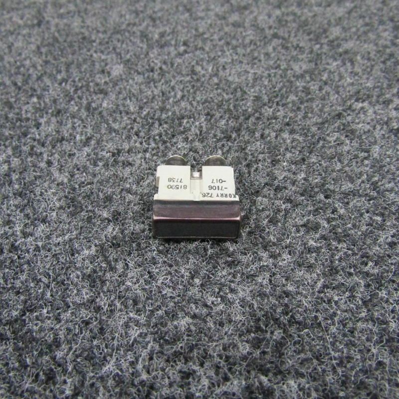 726-7106-017 Piper PA-31T Korry Annunciator Switch L Gen Inop (C20)