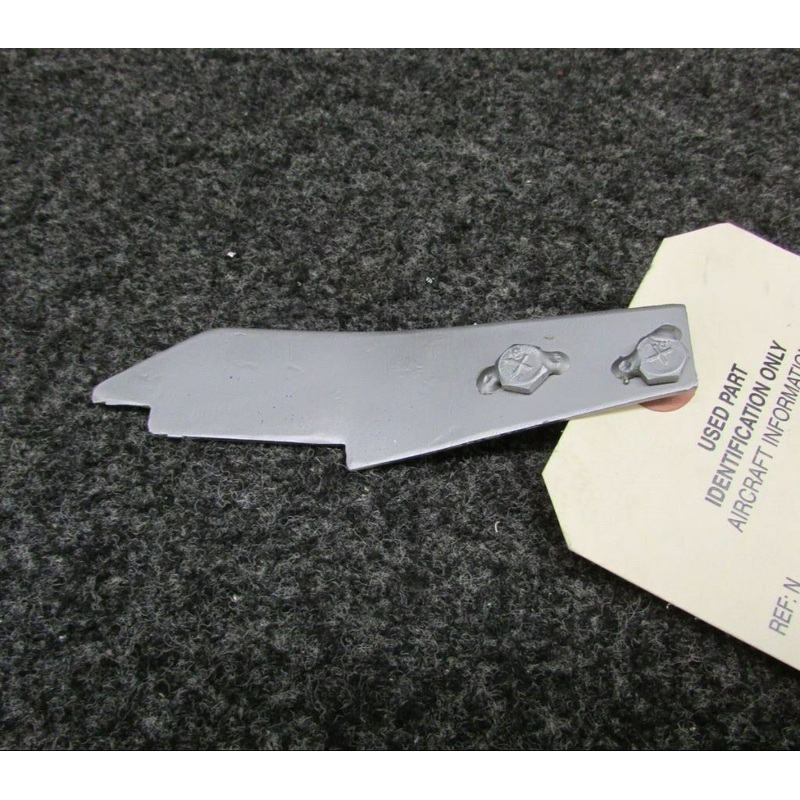 2133B-4 Maule M5-235C Latching Half RH