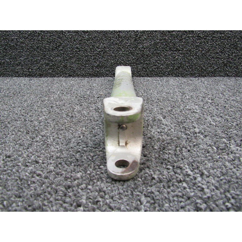 145-33165-10 (CAST: 145-33183-5) Navion L-17 Brace Assembly Main Landing Gear