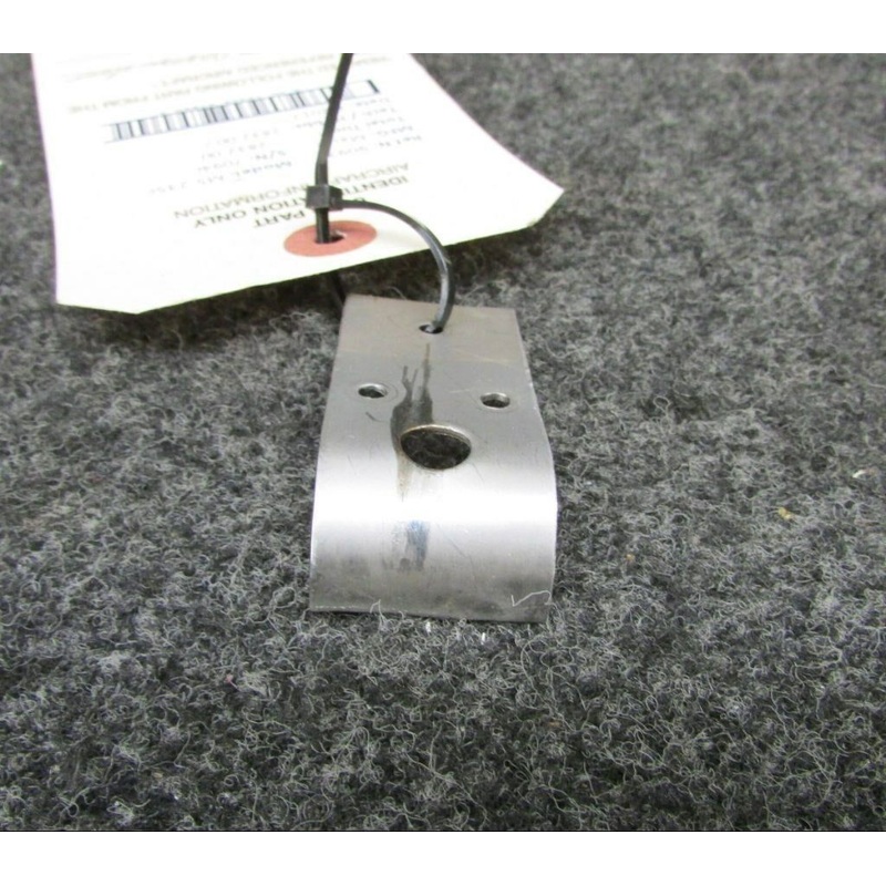 Maule M5-235C Baggage Door Top Striker