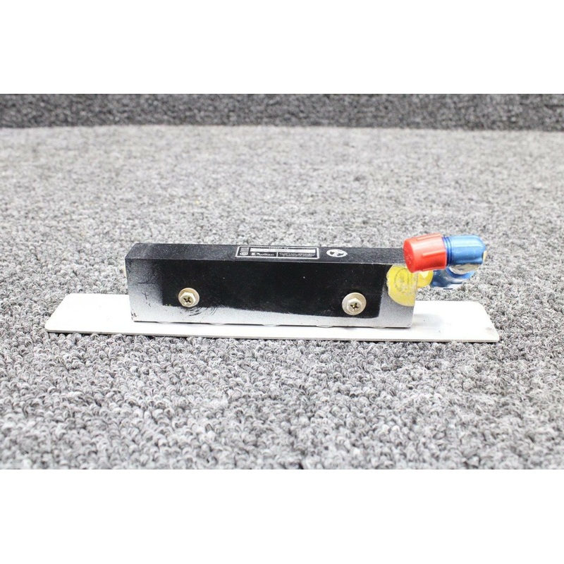 Z905 Beech 58P Puritan Oxygen Outlet Manifold Assembly