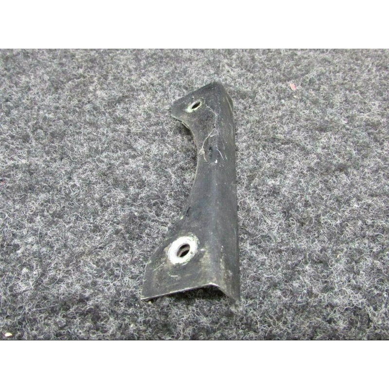 108-1111084 Stinson 108-3 Retainer Assy Landing Light