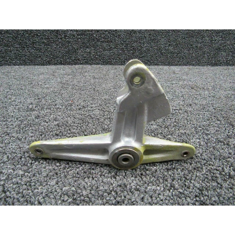 108-1141500 Stinson 108-3 Flap Bellcrank Assy LH / RH