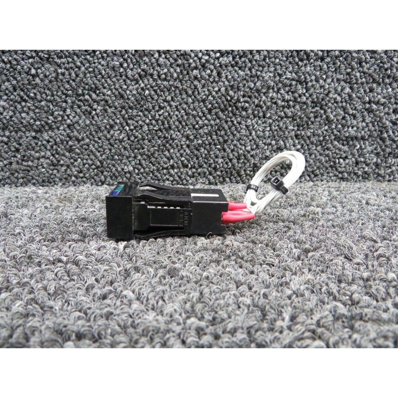 41-461-036 Cessna T210F EAO Olten Nave / GPS Push Button Switch (Volts: 28)