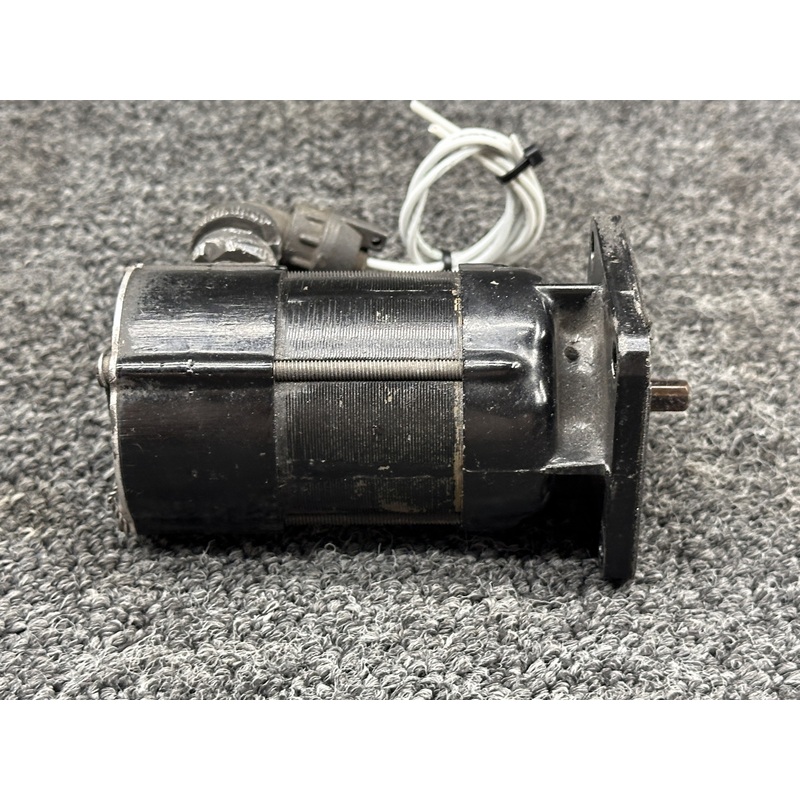TG455-001 Continental IO-520-E7B AAE 4 Pole Tachometer Generator Assembly
