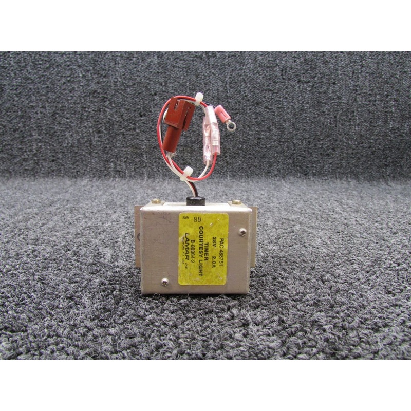 B-00364-2 Lamer Timer Courtesy Light (Volts: 28, 1 Connector)