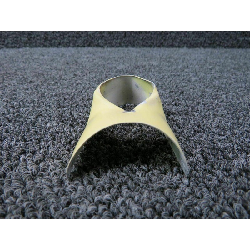 Stinson 108-3 Navigation Light Retainer