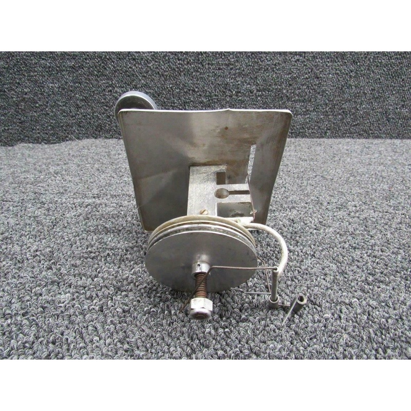 108-3042459-0 Stinson 108-3 / 108-3042618-2 Rudder & Elevator Trim Control Lever