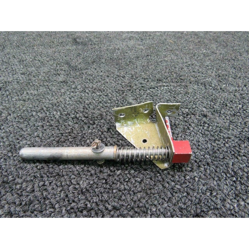824018-011 / 250114-505 Aerostar 601P Guide & Pin Emergency Window Release Fwd